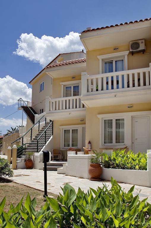 אדליאנוס קומפוס Jo An Beach Hotel מראה חיצוני תמונה