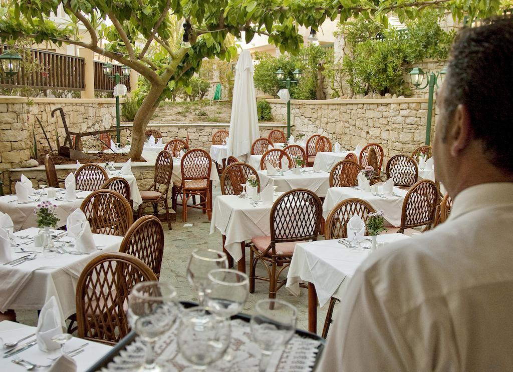 אדליאנוס קומפוס Jo An Beach Hotel מראה חיצוני תמונה